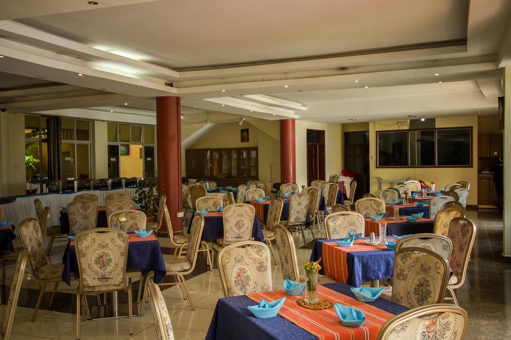 Grand Global Hotel Kampala Exteriör bild