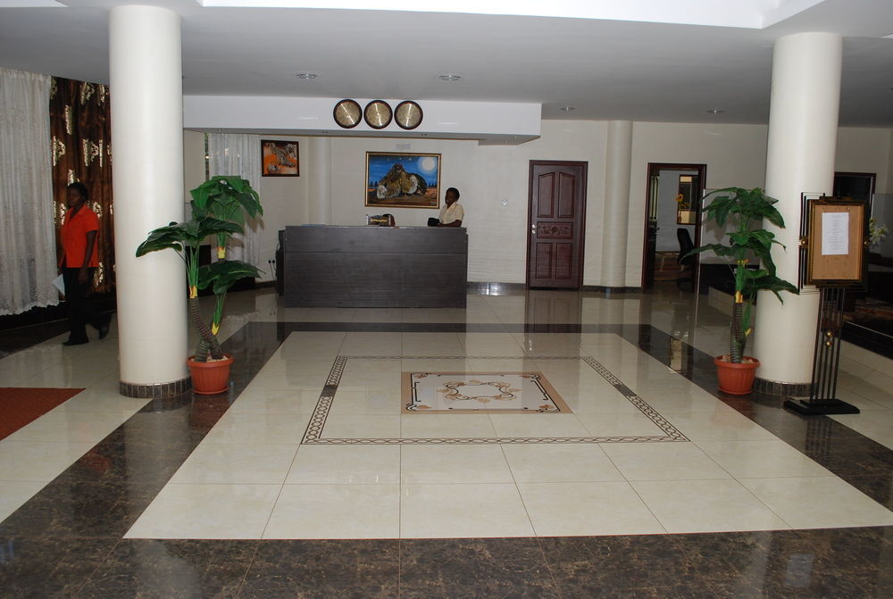Grand Global Hotel Kampala Exteriör bild