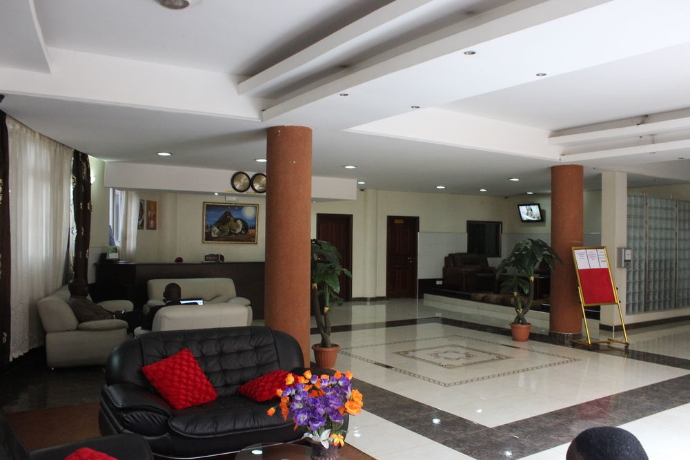 Grand Global Hotel Kampala Exteriör bild