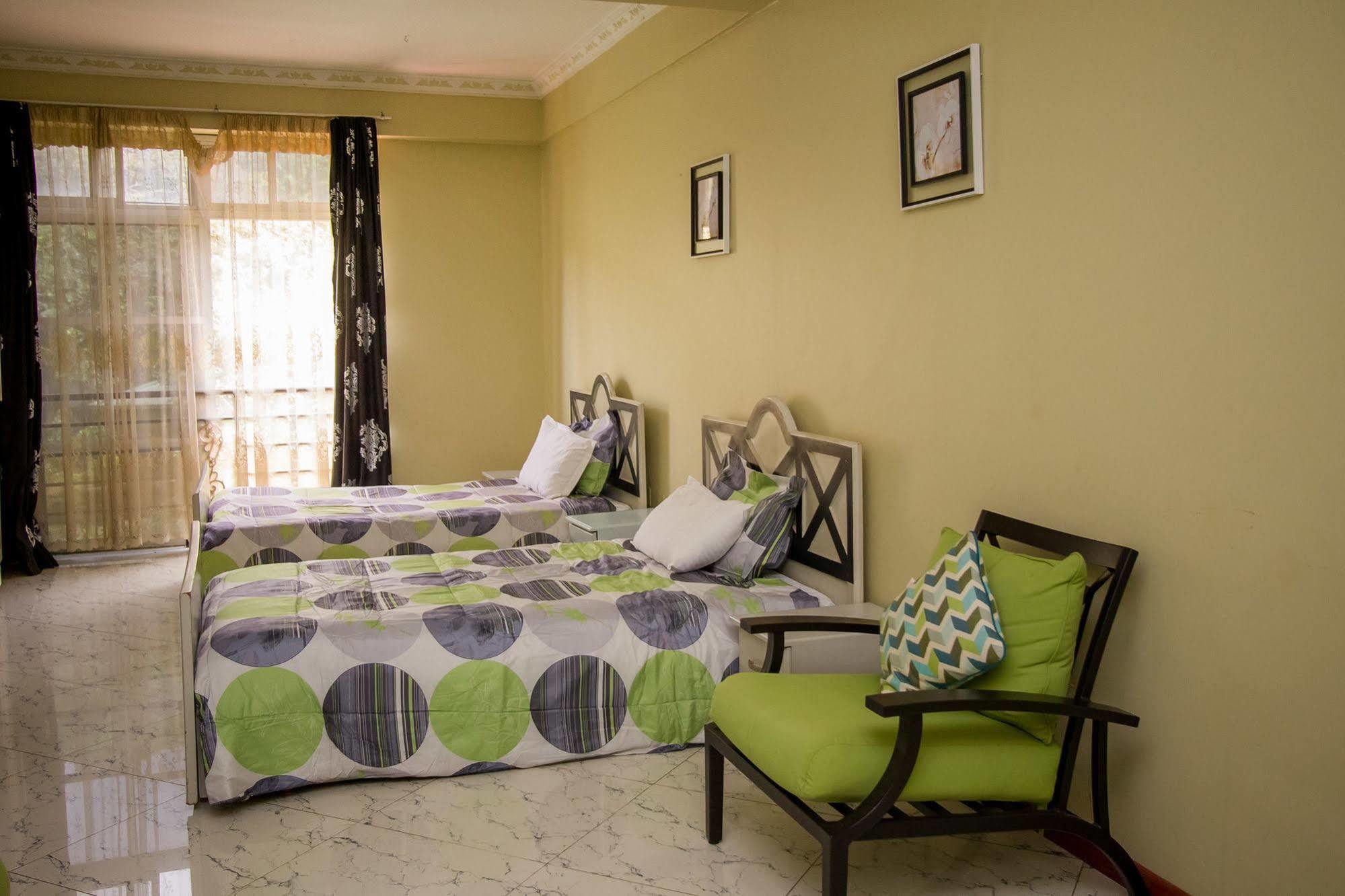 Grand Global Hotel Kampala Exteriör bild
